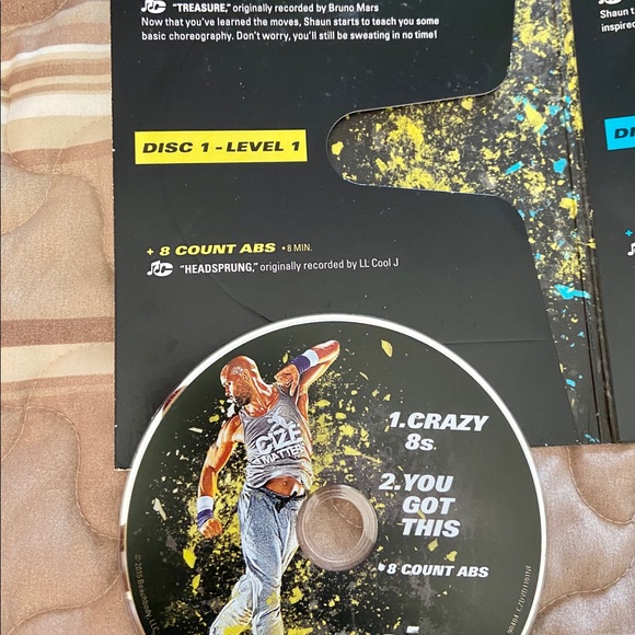 Cize DVD  workouts - Picture 4 of 9